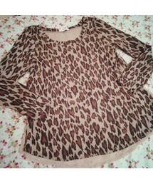 E hyphen world gallery | ハートのレオパード柄トップス(Tシャツ/カットソー)