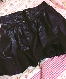 なし | スカート