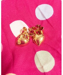 なし | ピアス（両耳用）