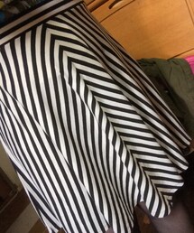 UNIQLO | フレアスカート(スカート)