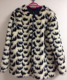 FOREVER 21 | Foever21 Bat and Cats 
コウモリ柄ファーコート(その他アウター)
