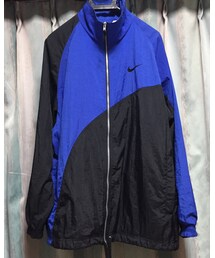 NIKE | メルカリで6980円で販売してます。(ナイロンジャケット)