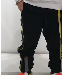 off white | パンツ