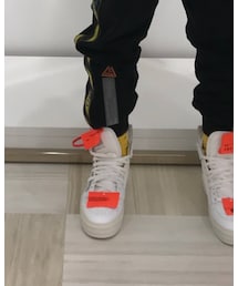 off white | スニーカー