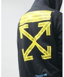 off white | パーカー