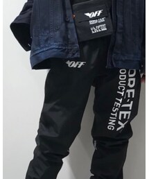 off white | パンツ