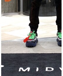 off white | シューズ
