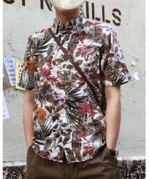 IZZUE | シャツ/ブラウス