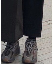 Yeezy | スニーカー