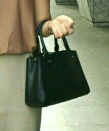 CHARLES & KEITH | ハンドバッグ