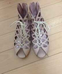 サンダル(サンダル)