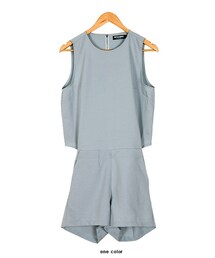 無地シンプルショートジャンプスーツ(つなぎ/オールインワン)