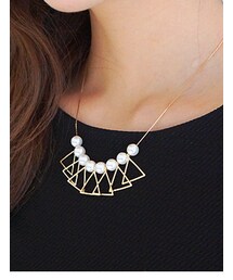 トライアングルモチーフxパールネックレス(ネックレス)