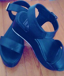 SPINNS | 厚底サンダル(サンダル)