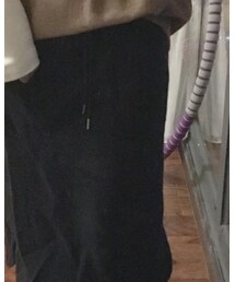 Mila Owen | スカート