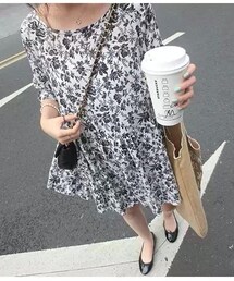 moley | 小碎花洋裝(ワンピース)