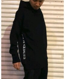 1PIU1UGUALE 3  | パーカー