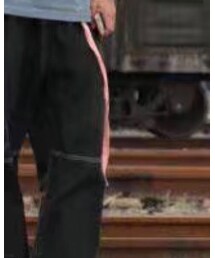 HARSH and CRUEL | チノパンツ