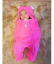 ピンクのアウター(カバーオール)