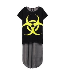 歐美街頭圖騰化學標誌前段後長網狀長板上衣(Tシャツ/カットソー)