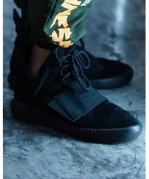Yeezy | スニーカー