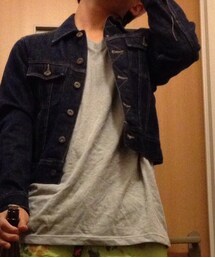 UNIQLO | Vネックシャツ(Tシャツ/カットソー)