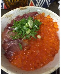 生イクラ丼 | その他