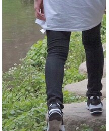 SPINNS | デニムパンツ