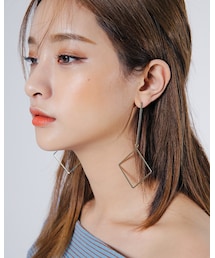 STYLENANDA | メタリックスクエアフレームピアス(ピアス（両耳用）)
