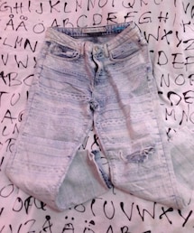 ZARA | ネイティブ柄ボーイフレンドデニム(デニムパンツ)