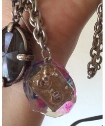 Cream Puff | カセットテープのモチーフを透明樹脂に閉じ込めて色をつけた作品です。(ネックレス)