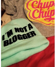 Bershka | 水色ビーニーでカラフルに(ニットキャップ/ビーニー)