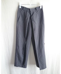 URU | スラックス