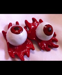 目ん玉ブローチ(バッジ)