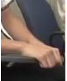 タカシは歯を食いしばり、 | 掛け時計