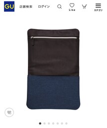 GU | クラッチバッグ