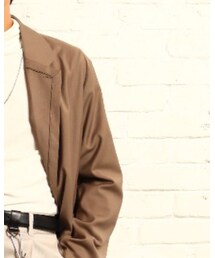 initial | テーラードジャケット