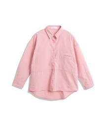 QUEEN SHOP | 寬版剪裁帶出妳的自在率性俐落拼接加強穿搭層次感多種色彩提供選擇還有本季最夯的粉彩色調開襟作外搭 或著單穿配上男友褲都是休閒時尚的好選擇喔!(トップス)