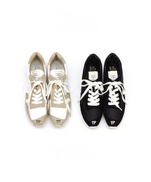 THEATRE PRODUCTS | スニーカー