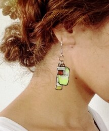 スターバックス | スターバックスのストラップが壊れたのでピアスにしてみました♡Coffee、ソイ、リキュール❓付き♡
(ピアス（片耳用）)