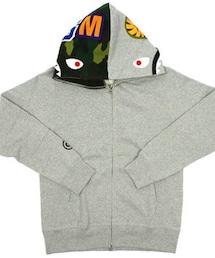 A BATHING APE | エイプのシャークパーカー(パーカー)