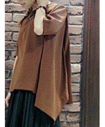 OUTRO SOL | トップス