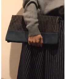 on the couch | クラッチバッグ