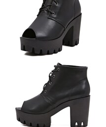 etup shop | 皮革感綁帶粗跟魚口鞋
(パンプス)