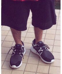WHITE MOUNTAINEERING | スニーカー