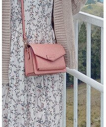 CHARLES & KEITH | ショルダーバッグ