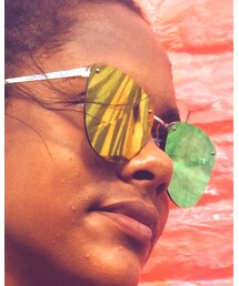 URBAN OUTFITTERS | サングラス