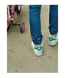 adidas | スニーカー