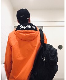 Supreme  | マウンテンパーカー