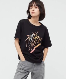UNIQLO |  トロイ・シヴァン UT グラフィックTシャツ（半袖・リラックスフィット(Tシャツ/カットソー)